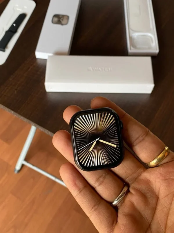 Series 10 Smartwatch with Double Strap